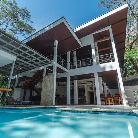Nereus Hotel Puerto Jimenez Exterior photo